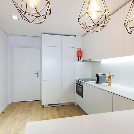 Appartement Made For The Lovers- Urban Charm In Chiado Lisboa