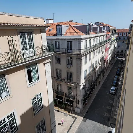 Made For The Lovers- Urban Charm In Chiado Apartment *